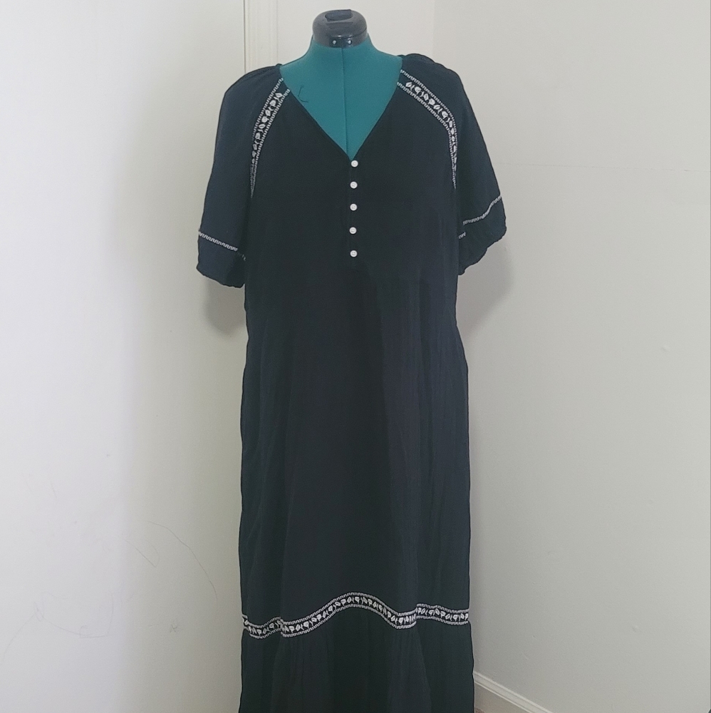 Old Navy Dress - Size XL - Black